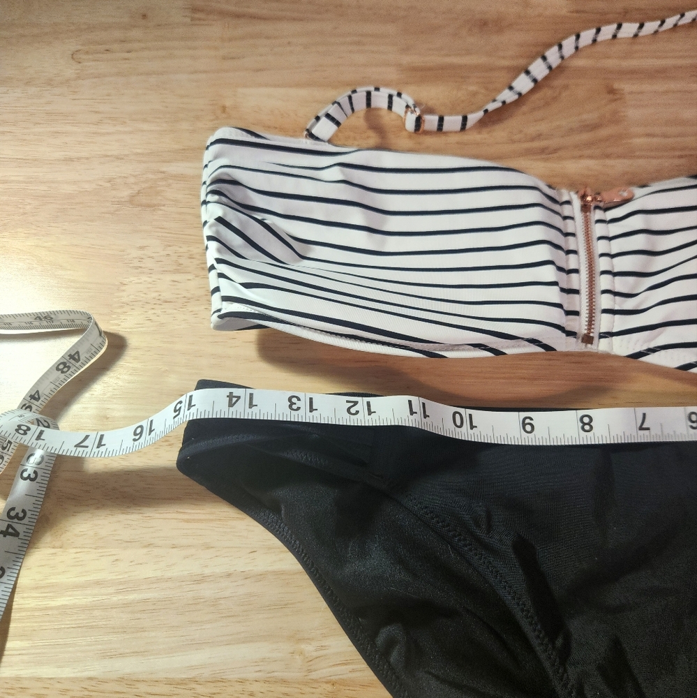 Black and White Bikini with Striped Top‎ (size 10) and Solid Bottons (size M) - Picture 6 of 9